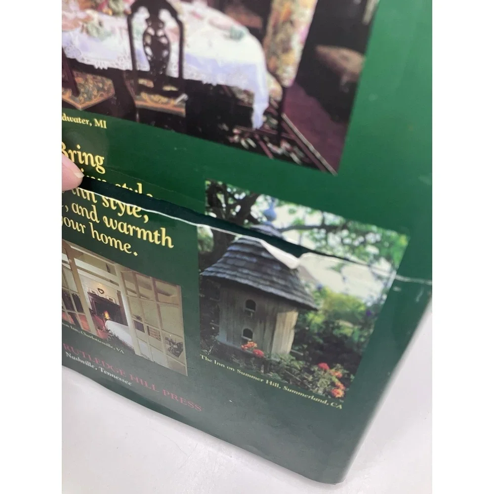 The Romance of Country Inns: A Decorating Book for Your Home - GOOD